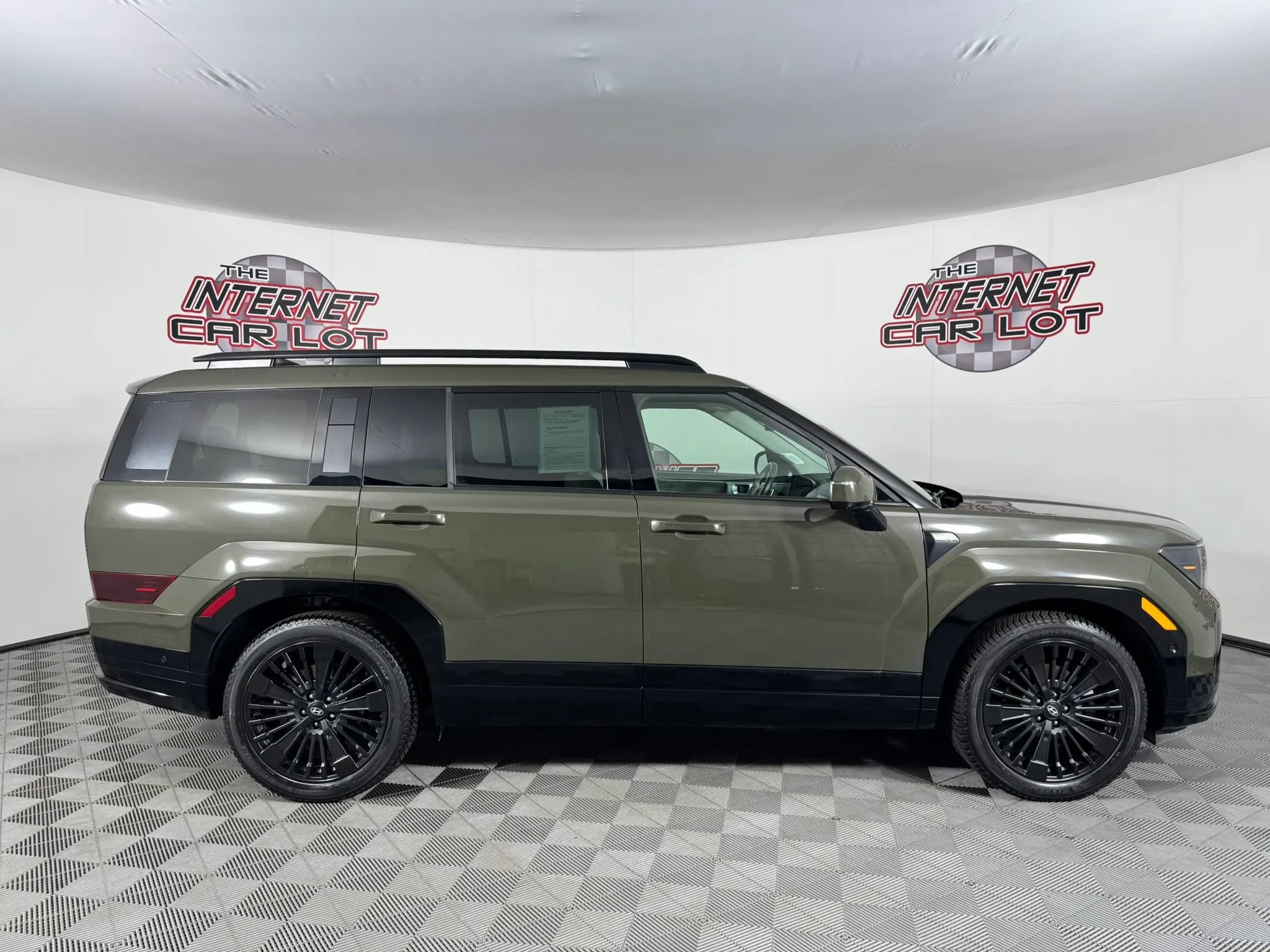 Used 2024 Hyundai Santa Fe Calligraphy AWD/4WD image 8