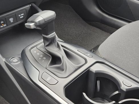 New 2026 Kia K4 FWD image 15