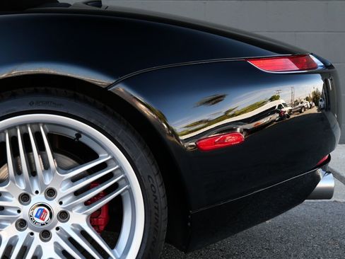 Used 2001 BMW Z8 RWD image 33
