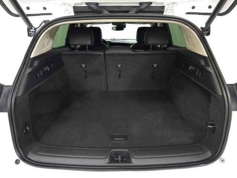 Used 2023 Buick Envision Essence image 9