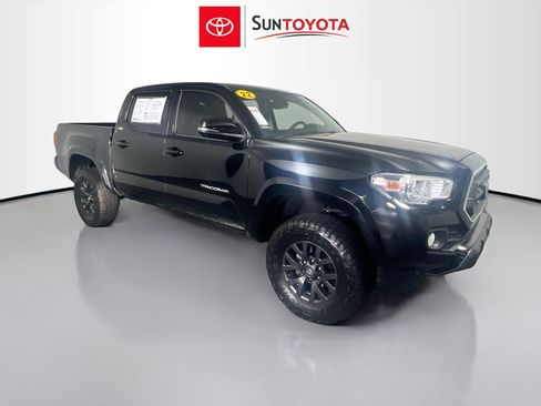 Used 2022 Toyota Tacoma SR5 w/ Technology Package RWD image 1