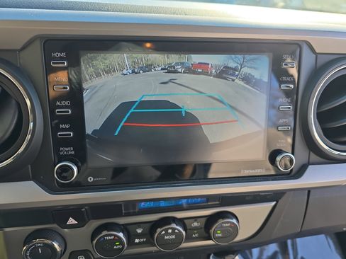 Used 2021 Toyota Tacoma SR5 image 26