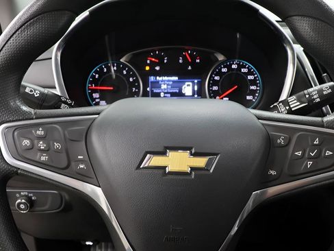 Used 2023 Chevrolet Equinox LT image 11
