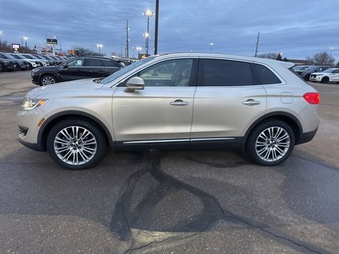 Used 2017 Lincoln MKX Reserve image 5