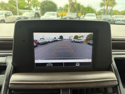 Used 2023 Chevrolet Suburban LS AWD/4WD image 24