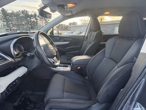 Used 2022 Subaru Ascent Premium w/ Convenience Package image 9