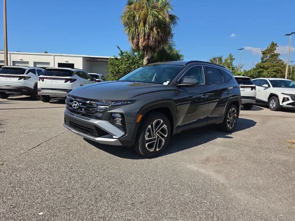 New 2026 Hyundai Tucson SEL Plus FWD image 2