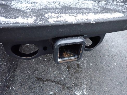 Used 2024 Ford F350 Platinum w/ Tremor Off-Road Package image 4