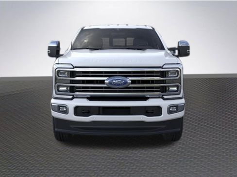 New 2026 Ford F250 Platinum w/ Platinum Plus Package AWD/4WD image 6