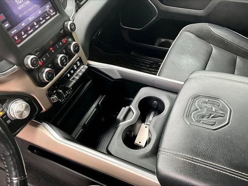 Used 2020 RAM 1500 Laramie image 19