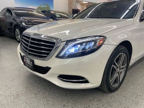 Used 2016 Mercedes-Benz S 550 4MATIC Sedan image 33