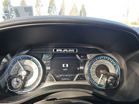 Used 2020 RAM 1500 Limited image 22