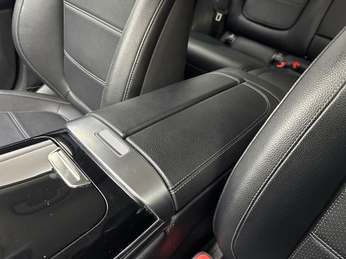 Used 2023 Mercedes-Benz GLC 300 4MATIC image 65