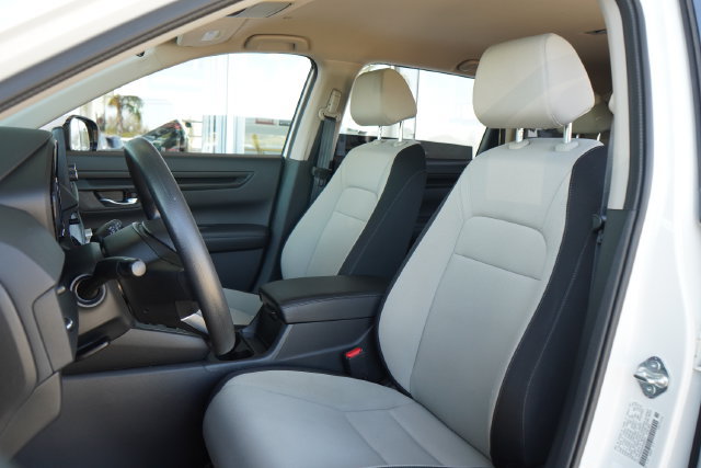 Used 2024 Honda CR-V LX image 23