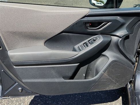 Used 2024 Subaru Crosstrek 2.0i image 13