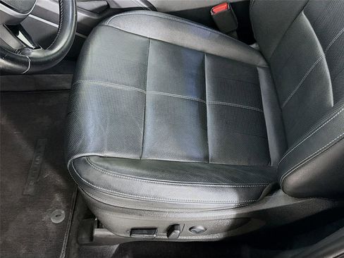 Used 2022 Kia Telluride EX w/ EX Premium Package image 21