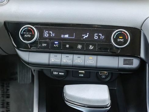 Certified 2023 Hyundai Elantra SEL w/ Cargo Package FWD image 15
