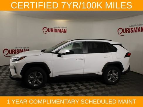 Used 2025 Toyota RAV4 XLE AWD/4WD image 4