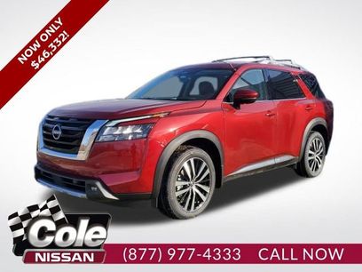 New 2025 Nissan Pathfinder Platinum w/ Cargo Package