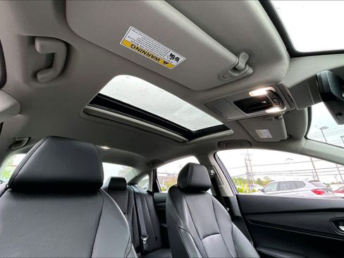 Used 2023 Honda Accord EX-L image 13