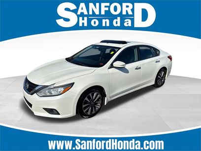 Used 2017 Nissan Altima 2.5 SV w/ Convenience Package