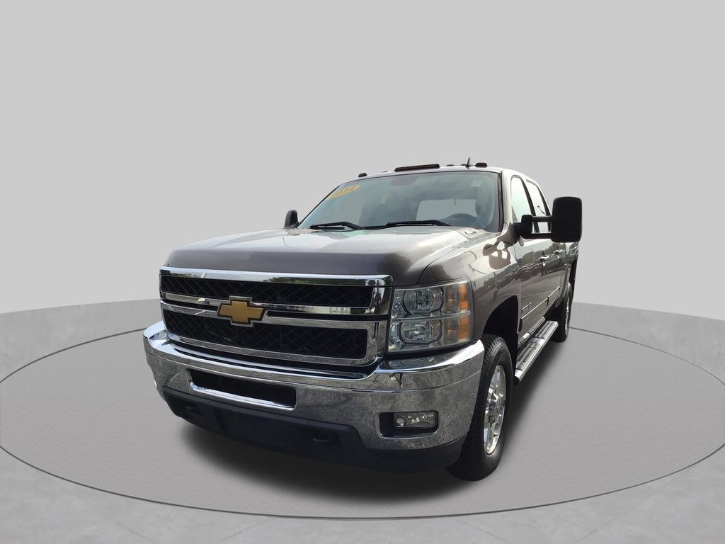 Used 2014 Chevrolet Silverado 3500 LTZ w/ LTZ Plus Package AWD/4WD image 14