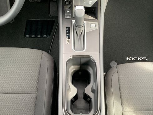 New 2026 Nissan Kicks S image 15