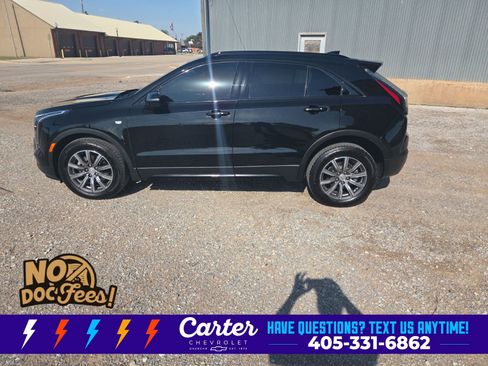 Used 2022 Cadillac XT4 Sport w/ Driver Assist Package FWD image 6