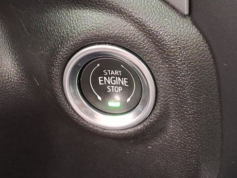 Used 2020 Chevrolet Silverado 2500 LTZ w/ LTZ Premium Package image 26