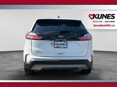 Used 2024 Ford Edge SEL AWD/4WD image 9