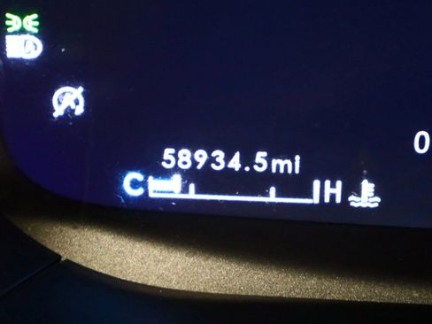 Used 2020 Lincoln Nautilus FWD w/ Equipment Group 101A image 14