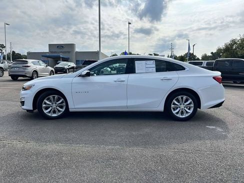 Used 2025 Chevrolet Malibu LT FWD image 27