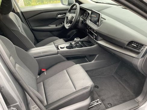 Used 2026 Nissan Rogue SV AWD/4WD image 18
