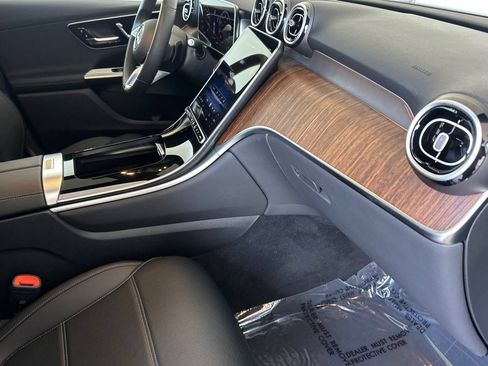 Certified 2026 Mercedes-Benz GLC 300 4MATIC image 18