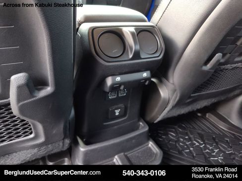 Used 2019 Jeep Wrangler Unlimited Rubicon image 34