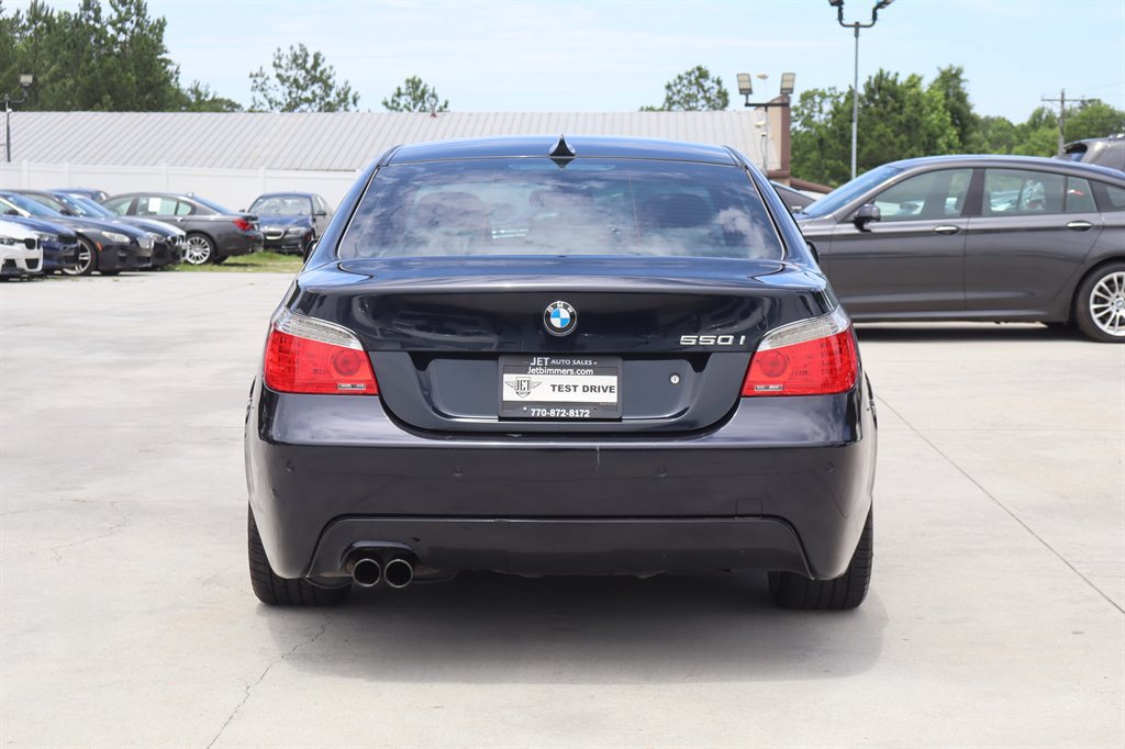 Used 2008 BMW 550i Sedan w/ Sport Pkg RWD image 6