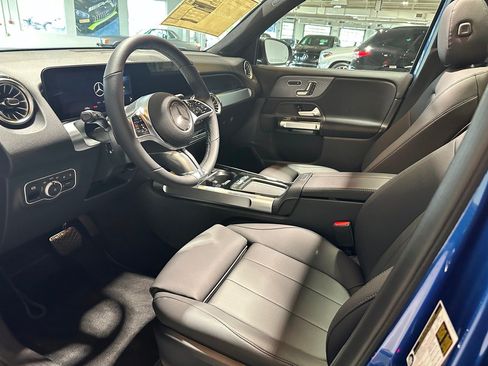 New 2026 Mercedes-Benz GLB 250 4MATIC image 7