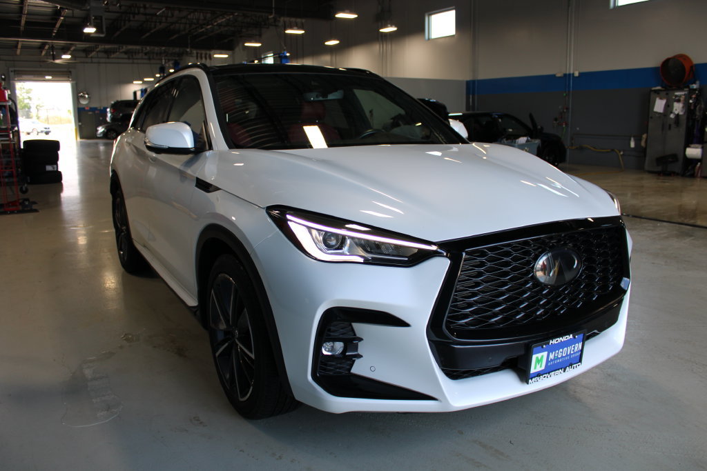 Used 2024 INFINITI QX50 Sport AWD/4WD image 3