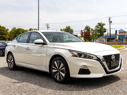 Used 2022 Nissan Altima 2.5 SV image 8