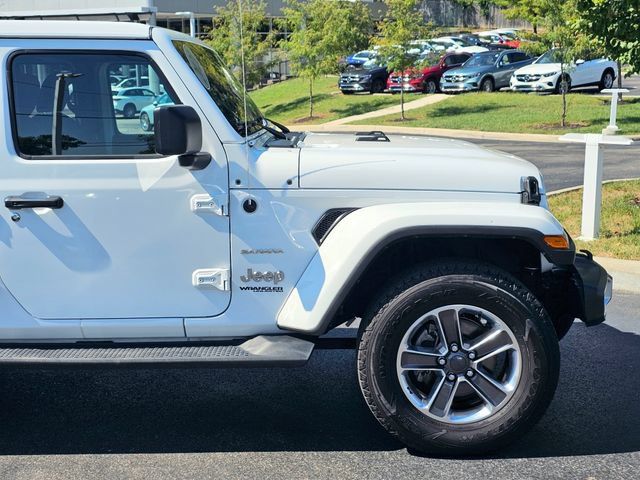 Used 2021 Jeep Wrangler Unlimited Sahara AWD/4WD image 5