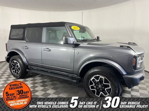Used 2022 Ford Bronco Outer Banks AWD/4WD image 3