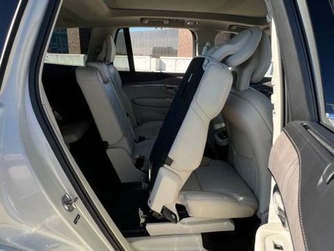 Used 2021 Volvo XC90 T6 Inscription w/ Protection Package Premier image 23
