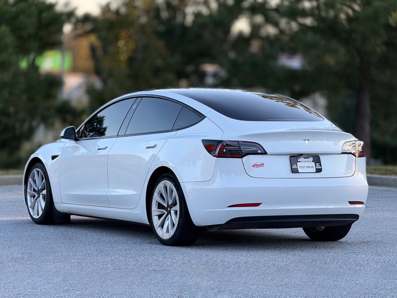 Used 2021 Tesla Model 3 Standard Range Plus RWD image 10
