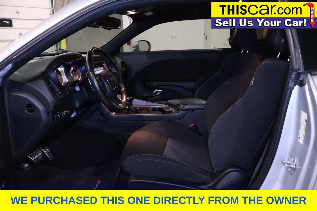 Used 2023 Dodge Challenger R/T RWD image 13