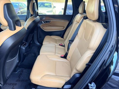 Used 2016 Volvo XC90 T6 image 13