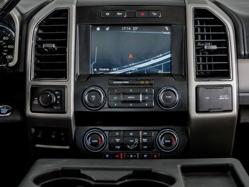 Used 2019 Ford F250 Lariat w/ Lariat Ultimate Package image 26