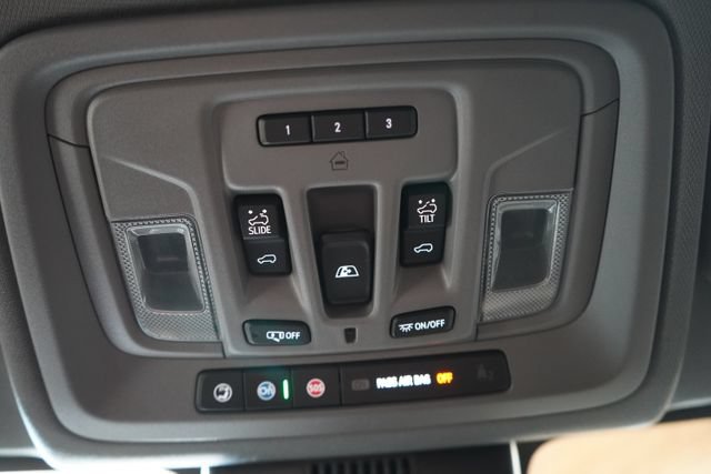 Certified 2023 GMC Sierra 1500 Denali w/ Denali Reserve Package AWD/4WD image 32
