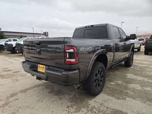 Used 2022 RAM 2500 Laramie w/ Night Edition AWD/4WD image 3