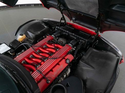 Used 1992 Dodge Viper RT/10 image 35