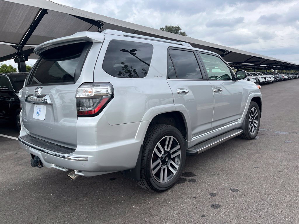 Used 2023 Toyota 4Runner Limited AWD/4WD image 4